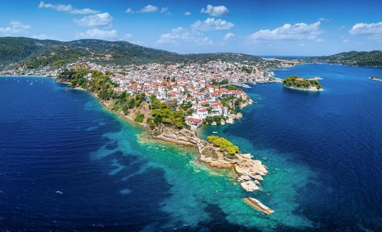 Ακτοπλοϊκά Εισιτήρια & Δρομολόγια για Σκιάθο