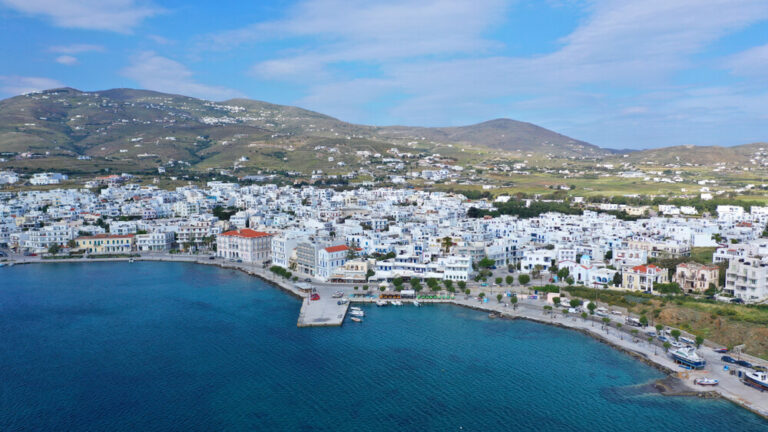 Πειραιάς -> Τήνος Ακτοπλοϊκά & Δρομολόγια