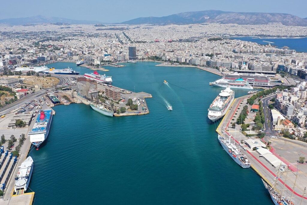Κοντινά νησιά από τον Πειραιά