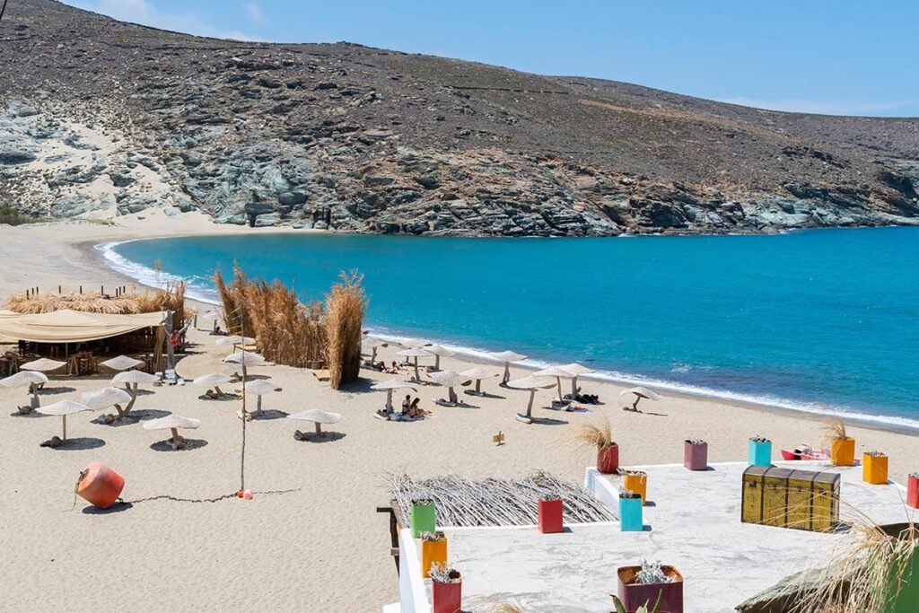 Παραλία Κολυμπήθρα, Τήνος