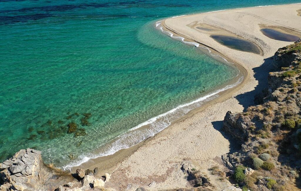 Μεγάλη Άμμος, Μαρμάρι Ευβοίας