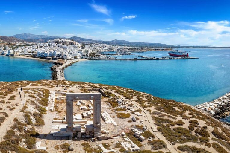 Πειραιάς - Νάξος: τιμή αυτοκινήτου