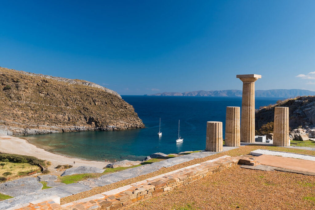 Νησιά κοντά στην Αθήνα: 5 προορισμοί για μονοήμερη εκδρομή